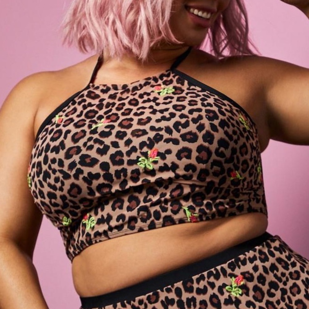 Torrid size 00 betsey johnson leopard mesh swim top